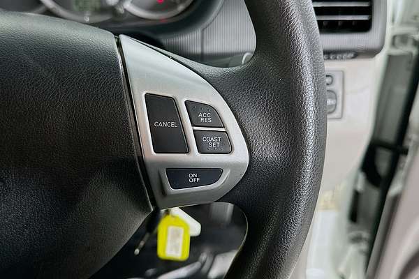 2014 Mitsubishi Triton GLX MN 4X4