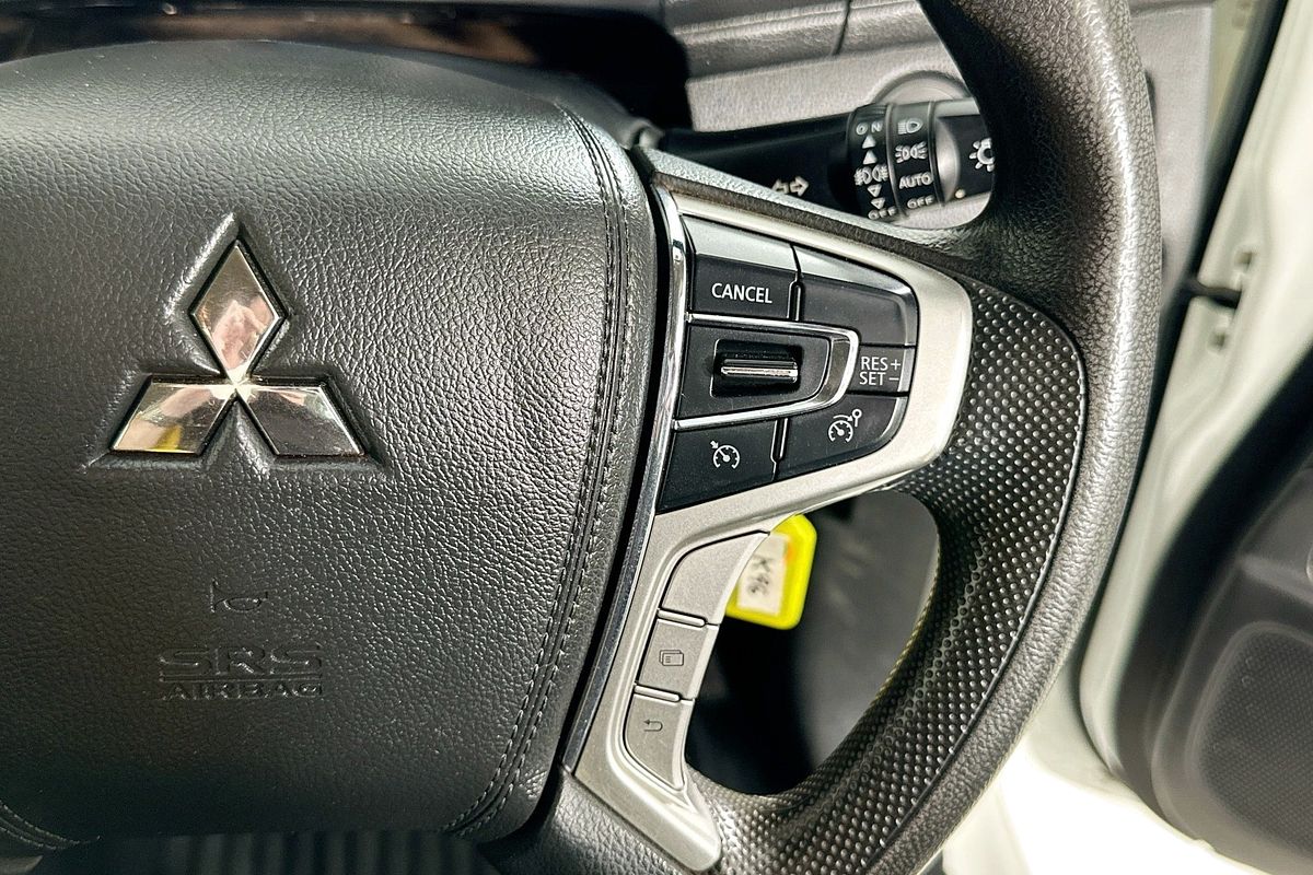 2022 Mitsubishi TRITON GLX (4x4) MR MY22 4X4