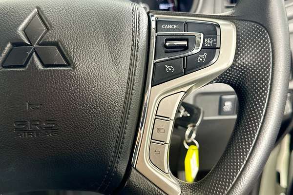 2022 Mitsubishi TRITON GLX (4x4) MR MY22 4X4