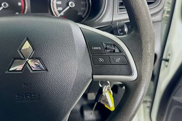 2021 Mitsubishi TRITON GLX (4x2) MR MY21 4x2