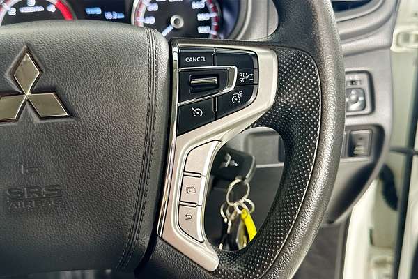 2022 Mitsubishi TRITON GLX (4x4) MR MY22 4X4