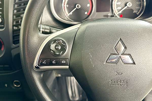 2022 Mitsubishi TRITON GLX (4x2) MR MY22.5 REAR WHEEL DRIVE