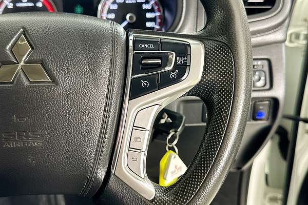 2022 Mitsubishi TRITON GLX (4x4) MR MY22 4X4