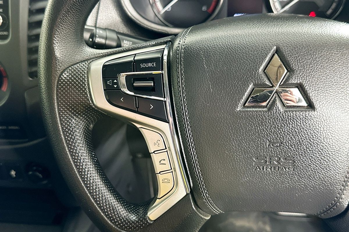 2021 Mitsubishi TRITON GLX (4x4) MR MY22 4X4