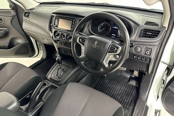2022 Mitsubishi TRITON GLX (4x2) MR MY22 4x2