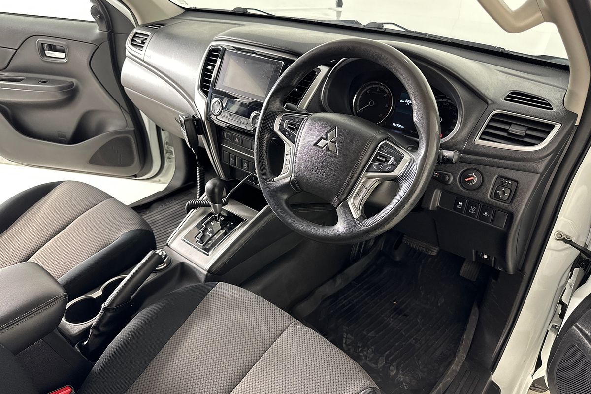 2021 Mitsubishi TRITON GLX+ (4x4) MR MY21 4X4