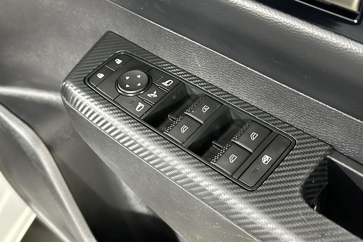 2024 Mitsubishi Triton GSR MV 4X4