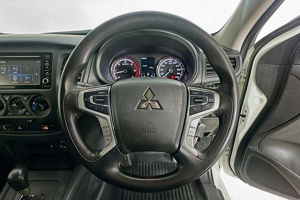 2022 Mitsubishi TRITON GLX (4x4) MR MY22 4X4