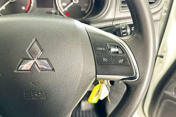 2022 Mitsubishi TRITON GLX (4x2) MR MY22.5 REAR WHEEL DRIVE