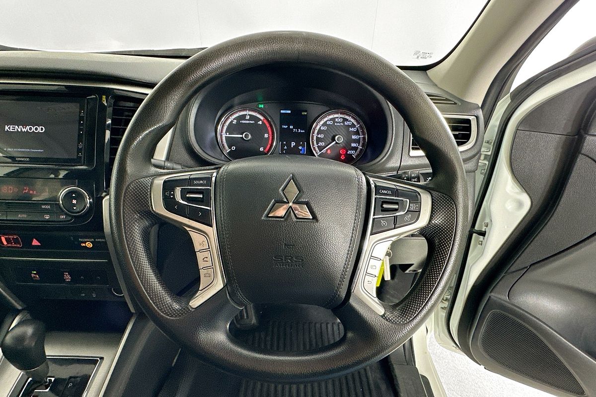 2022 Mitsubishi TRITON GLX+ (4x4) MR MY22 4X4