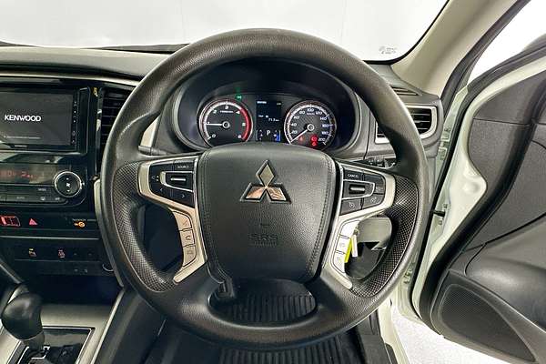 2022 Mitsubishi TRITON GLX+ (4x4) MR MY22 4X4