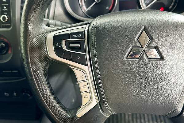 2022 Mitsubishi TRITON GLX (4x2) MR MY22 4x2