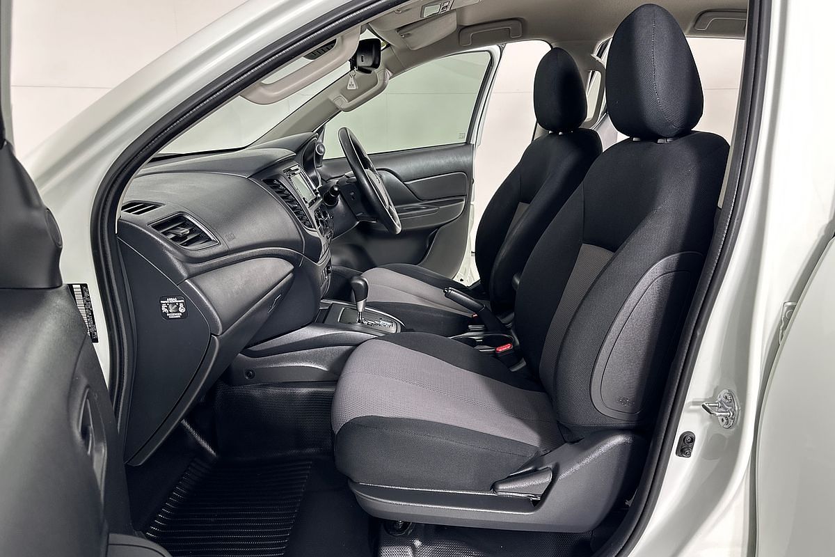 2022 Mitsubishi TRITON GLX (4x2) MR MY22 4x2