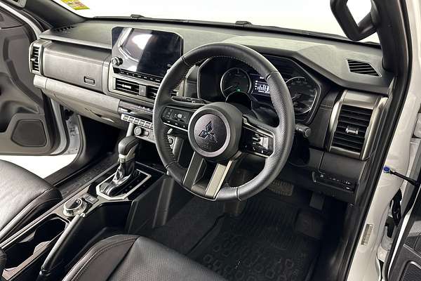 2024 Mitsubishi Triton GSR MV 4X4