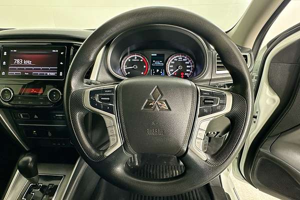 2021 Mitsubishi TRITON GLX+ (4x4) MR MY21 4X4
