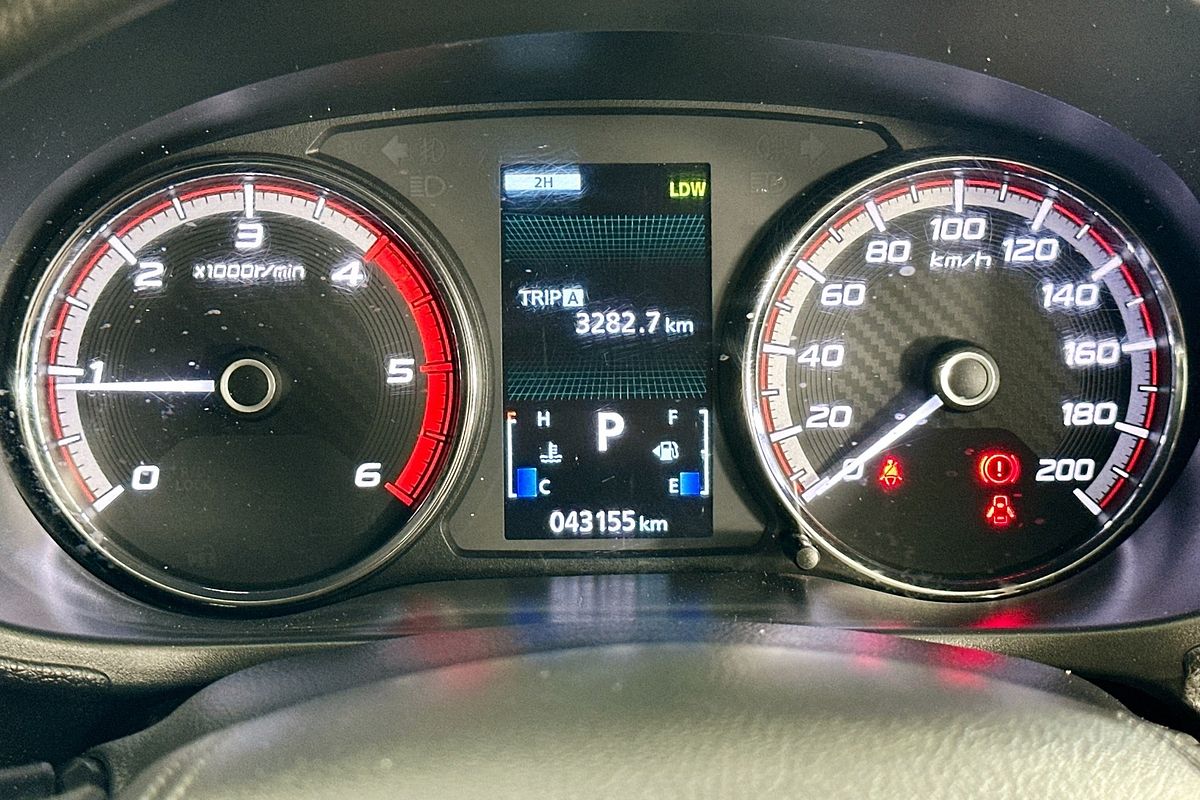 2021 Mitsubishi TRITON GLX (4x4) MR MY22 4X4