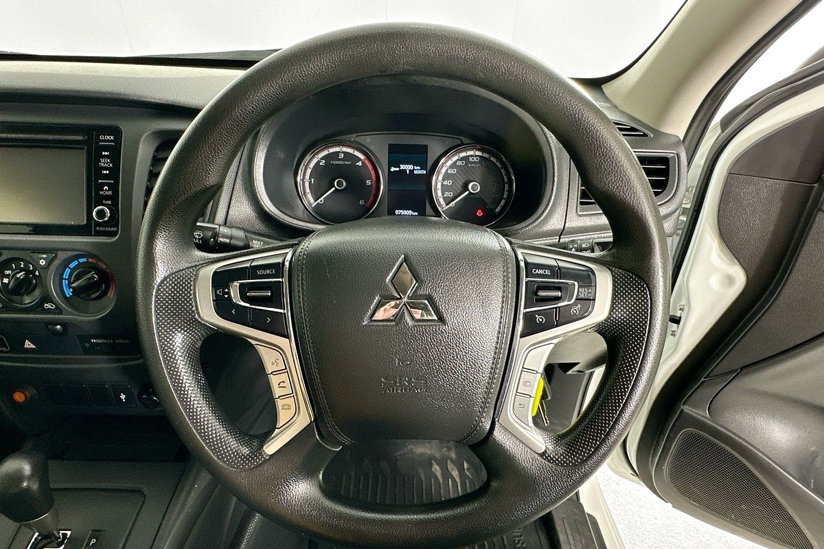 2021 Mitsubishi TRITON GLX (4x4) MR MY22 4X4