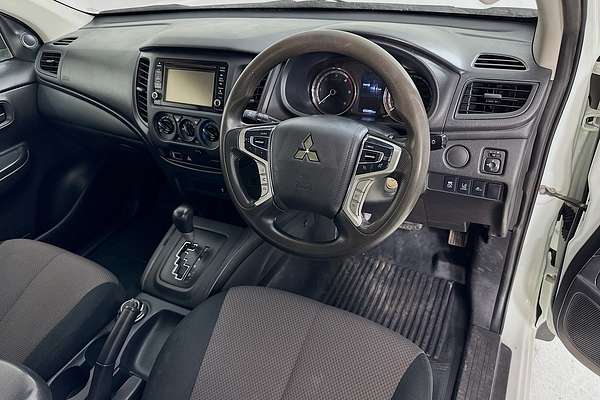 2022 Mitsubishi TRITON GLX (4x4) MR MY22 4X4