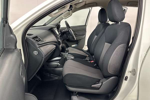 2022 Mitsubishi TRITON GLX (4x4) MR MY22 4X4