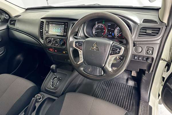 2022 Mitsubishi TRITON GLX (4x4) MR MY22 4X4