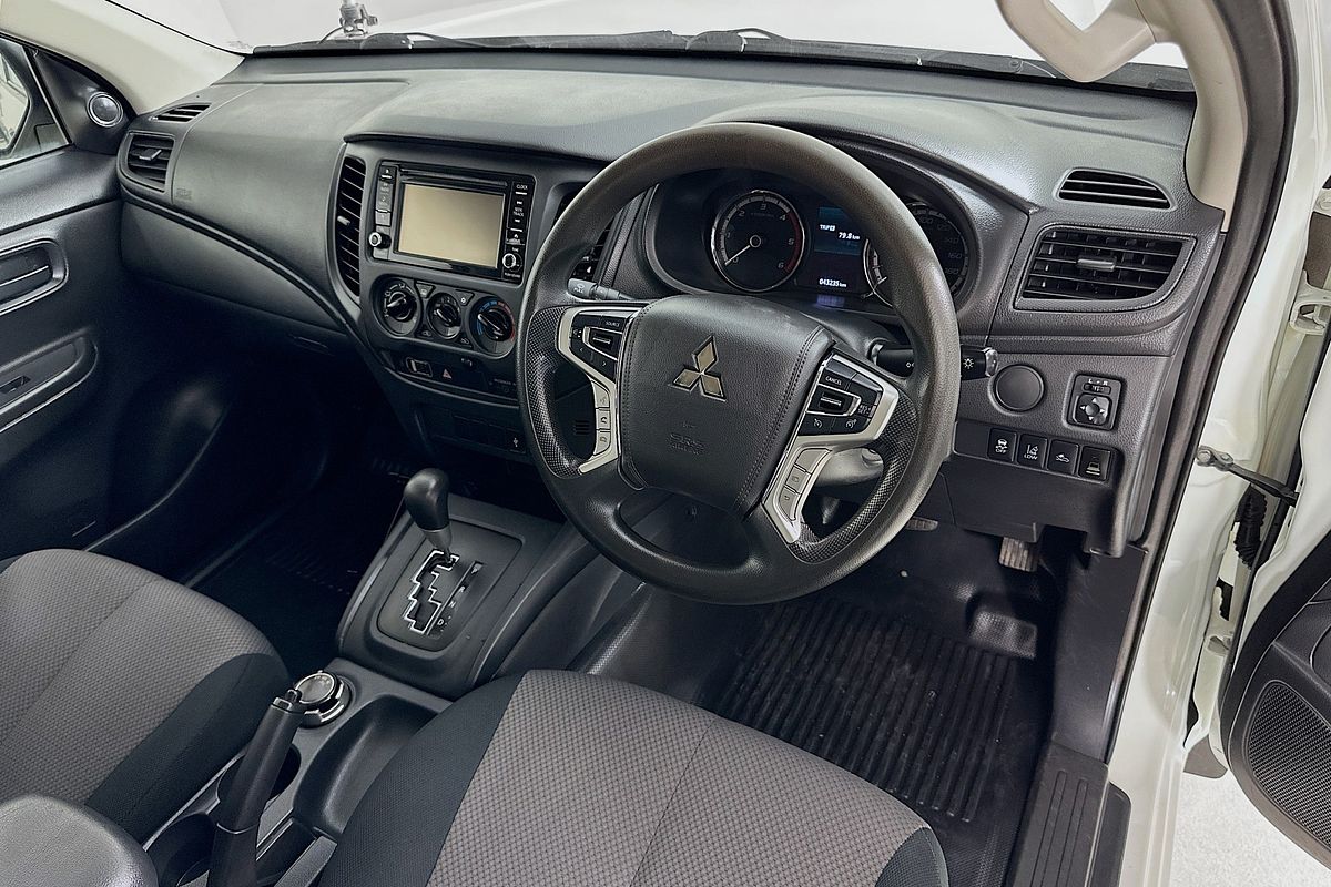 2022 Mitsubishi TRITON GLX (4x4) MR MY22 4X4