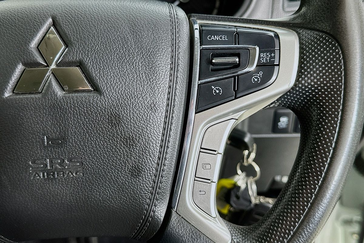 2020 Mitsubishi TRITON GLX ADAS (4x2) MR MY21 4x2