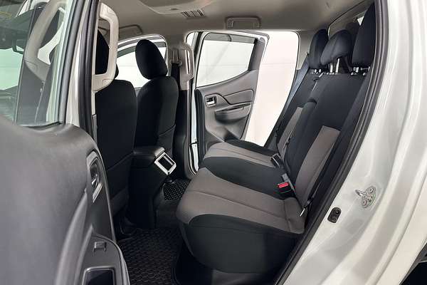 2021 Mitsubishi TRITON GLX+ (4x4) MR MY22 4X4