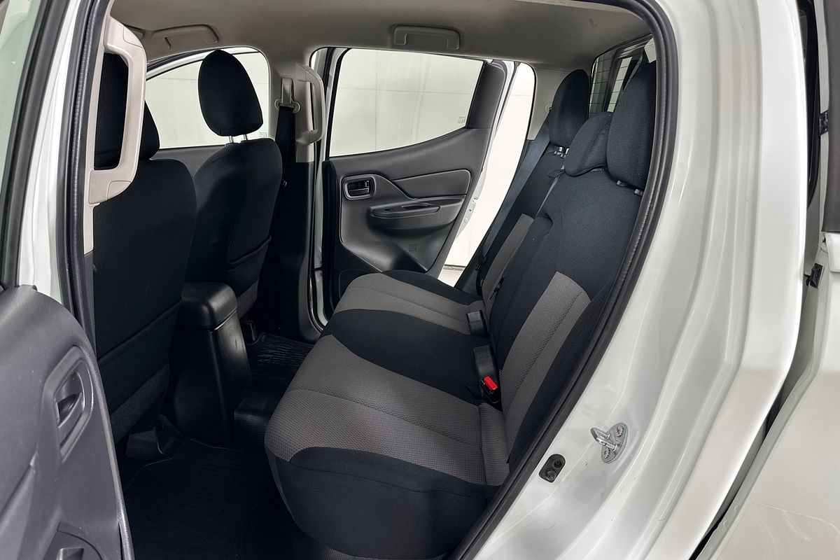 2020 Mitsubishi TRITON GLX (4x4) MR MY21 4X4