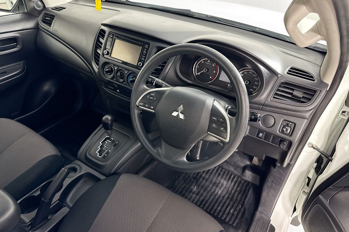 2022 Mitsubishi TRITON GLX (4x2) MR MY22 4x2