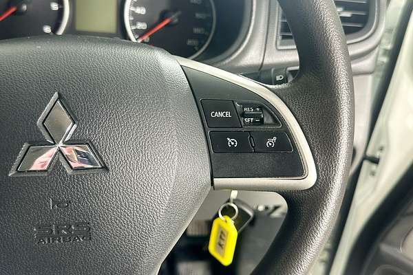 2017 Mitsubishi TRITON GLX (4x4) MQ MY17 4X4