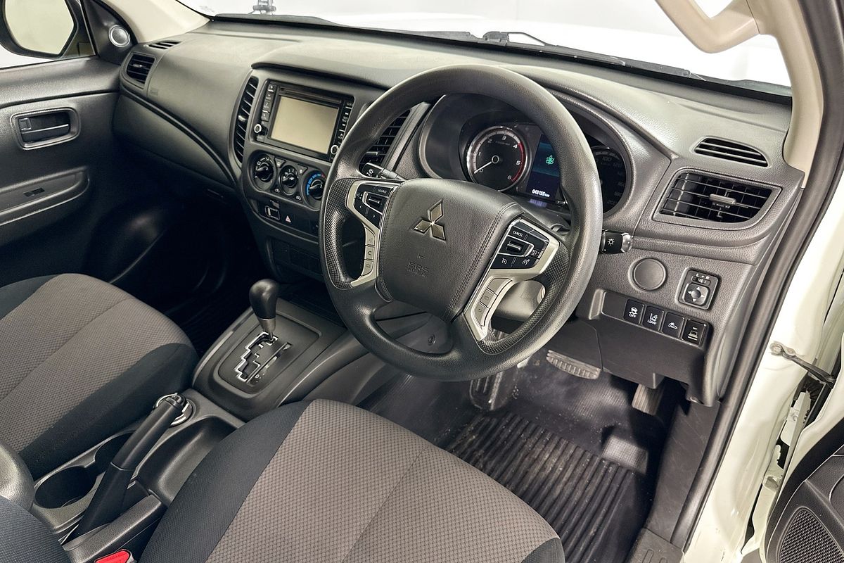 2021 Mitsubishi TRITON GLX (4x4) MR MY22 4X4