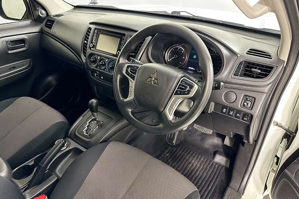 2021 Mitsubishi TRITON GLX (4x4) MR MY22 4X4