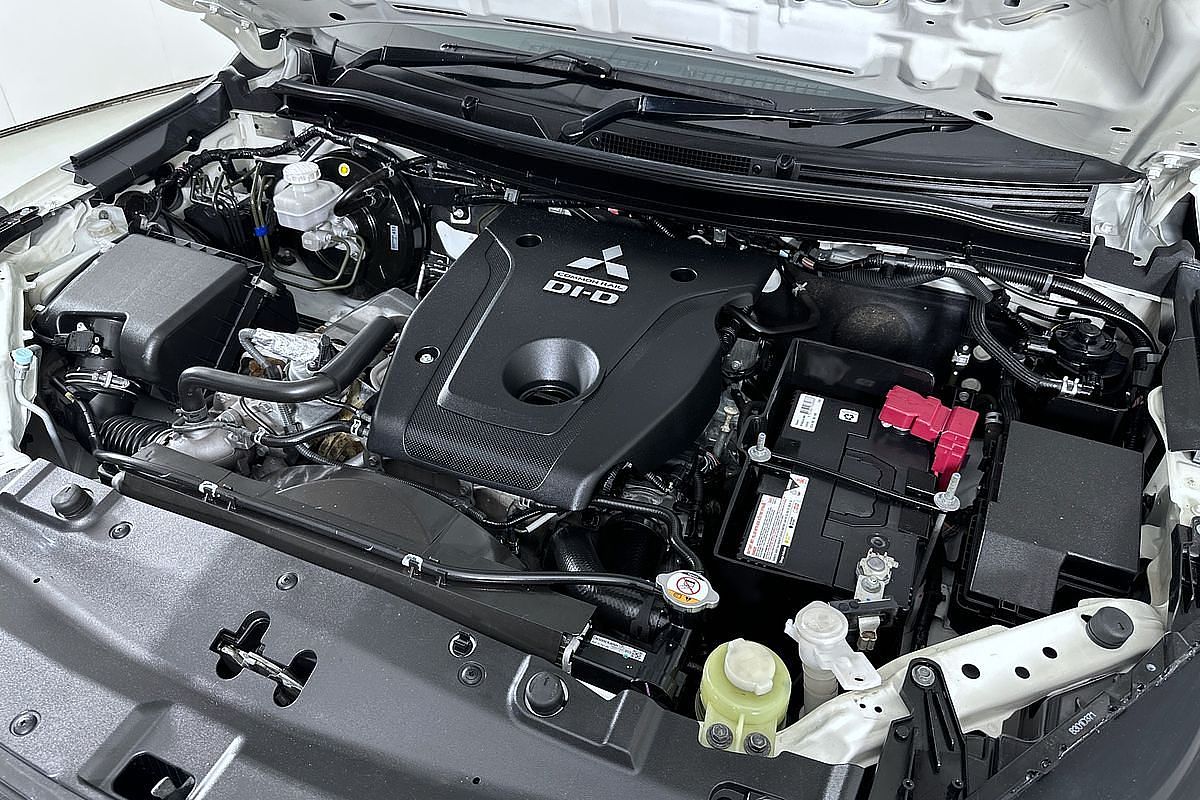 2020 Mitsubishi TRITON GLX (4x2) MR MY21 4x2