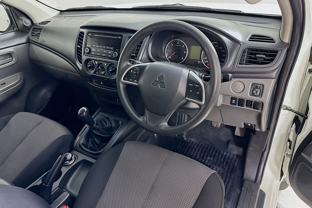 2015 Mitsubishi TRITON GLX (4x4) MQ MY16 4X4