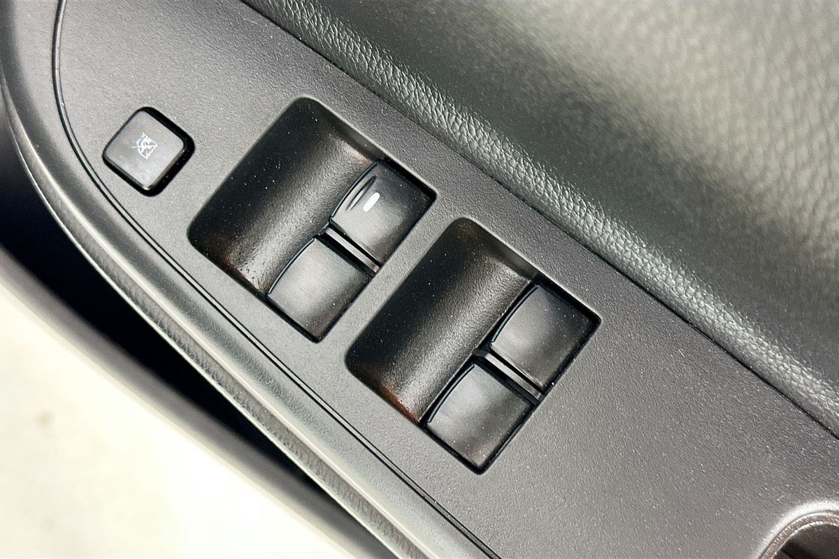 2022 Mitsubishi TRITON GLX (4x4) MR MY22 4X4