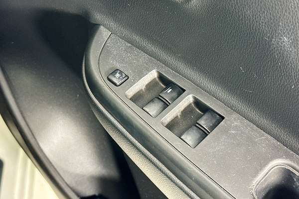 2022 Mitsubishi TRITON GLX (4x4) MR MY22 4X4