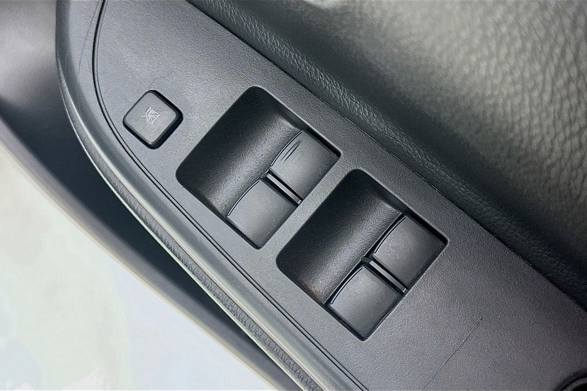 2022 Mitsubishi TRITON GLX (4x4) MR MY22 4X4