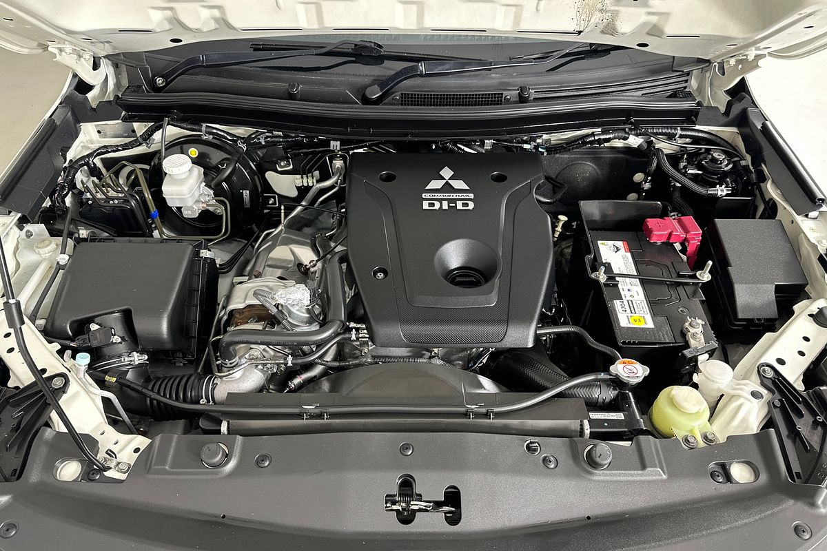 2020 Mitsubishi TRITON GLX (4x2) MR MY21 4x2