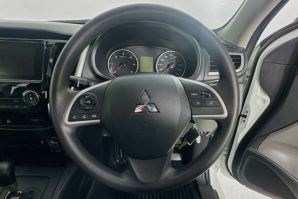 2017 Mitsubishi TRITON GLX PLUS (4x4) MQ MY17 4X4