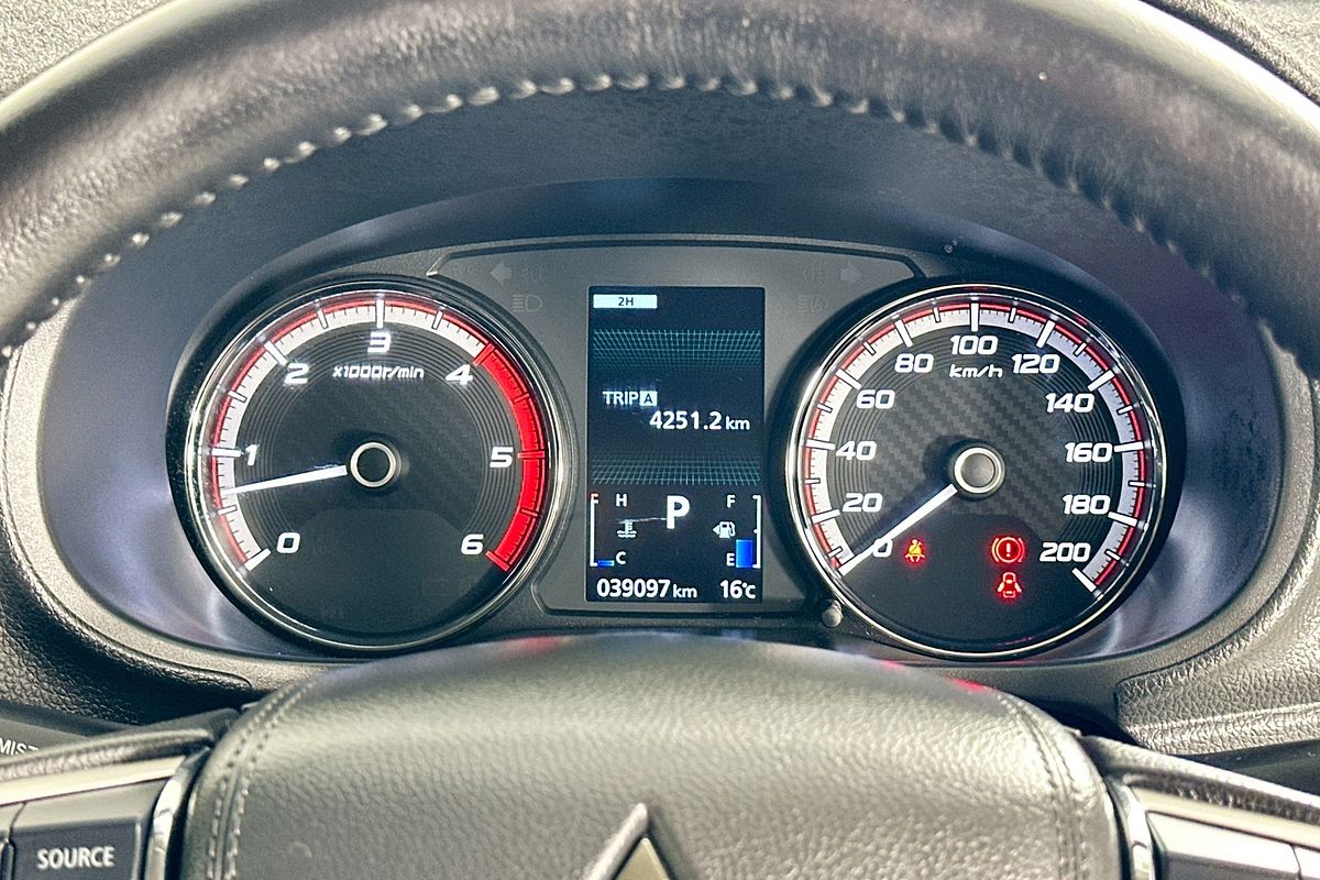 2021 Mitsubishi TRITON GLX-R (4x4) MR MY22 4X4