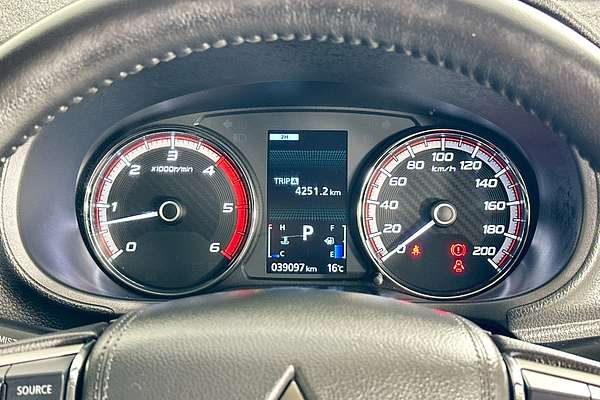 2021 Mitsubishi TRITON GLX-R (4x4) MR MY22 4X4