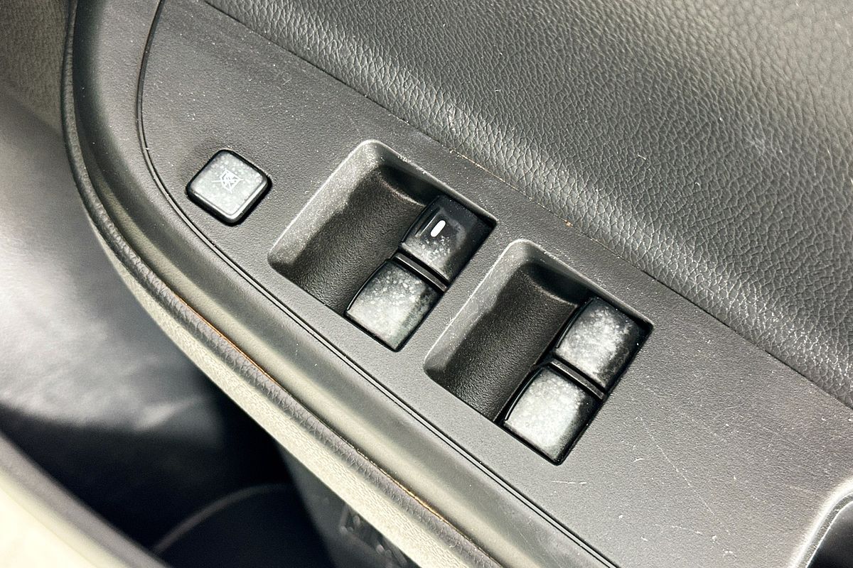 2022 Mitsubishi TRITON GLX (4x4) MR MY22 4X4