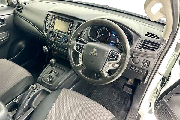 2022 Mitsubishi TRITON GLX (4x4) MR MY22 4X4