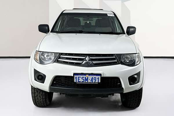 2014 Mitsubishi Triton GLX MN 4X4