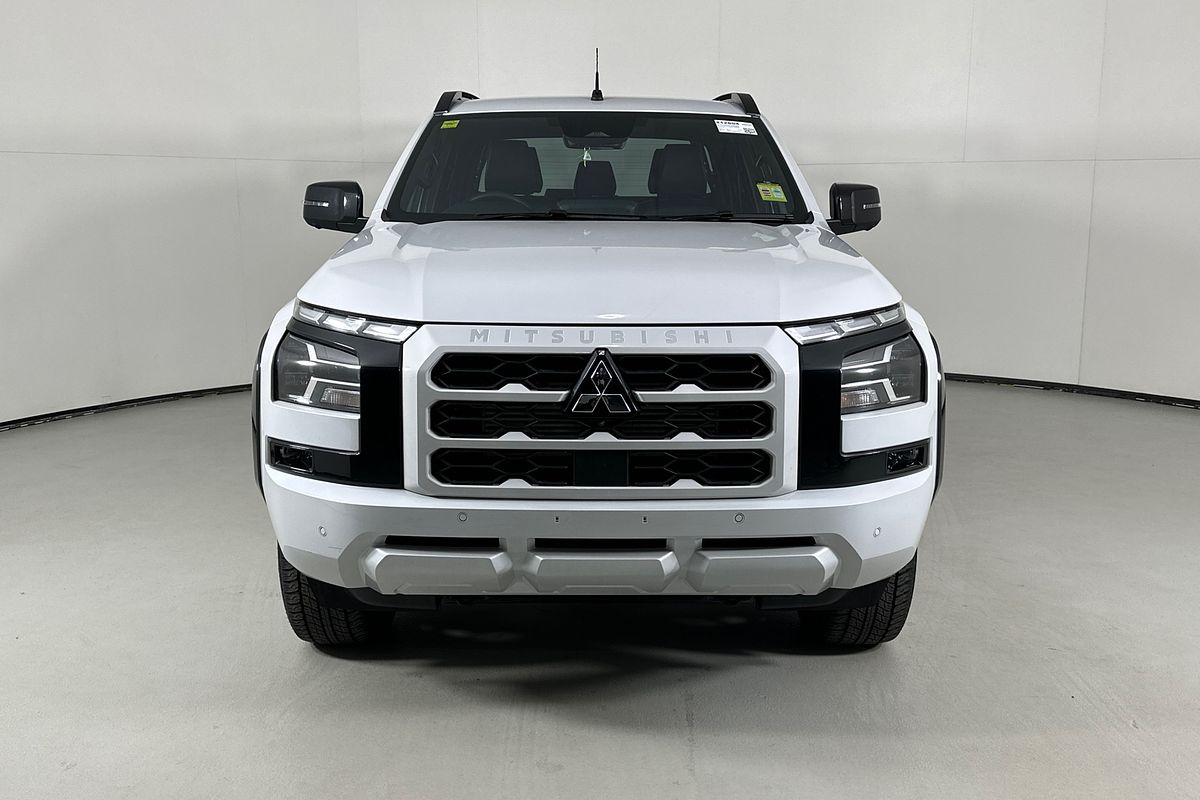 2024 Mitsubishi Triton GSR MV 4X4