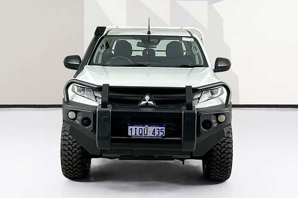 2022 Mitsubishi TRITON GLX+ (4x4) MR MY22 4X4