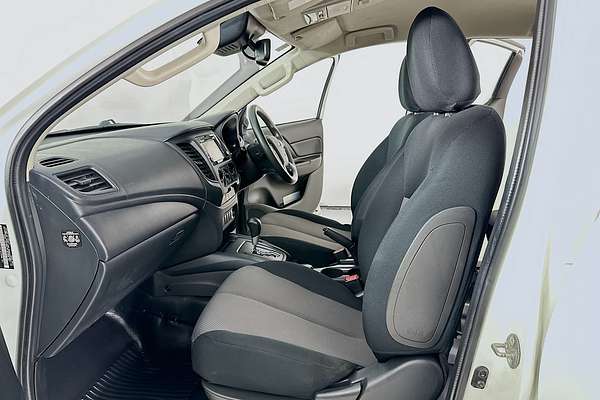 2021 Mitsubishi Triton GLX MR 4X4
