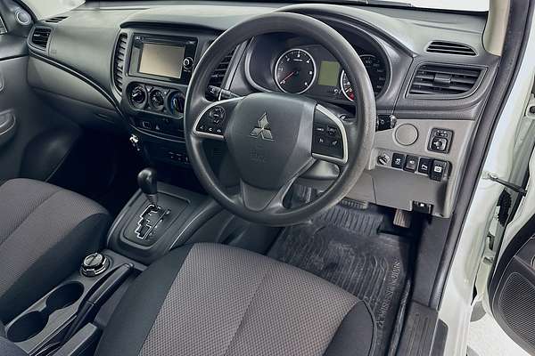2017 Mitsubishi TRITON GLX PLUS (4x4) MQ MY17 4X4