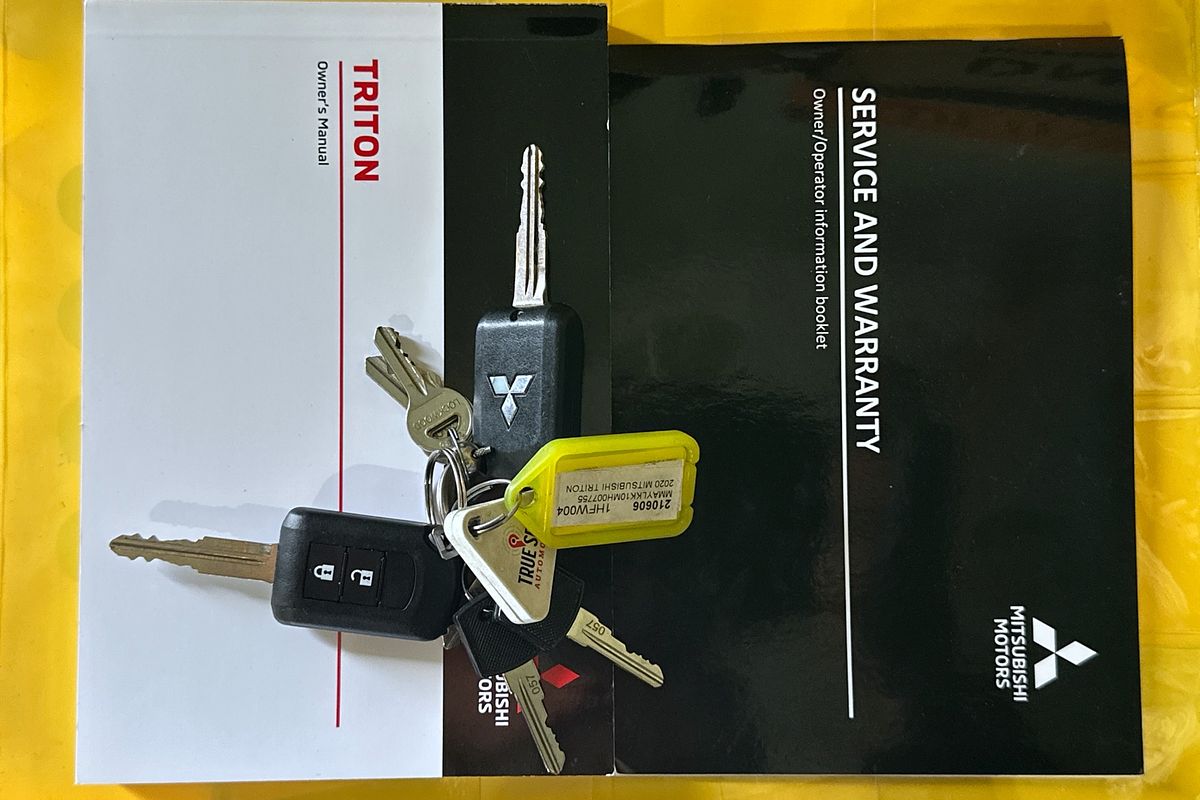 2020 Mitsubishi TRITON GLX (4x2) MR MY21 4x2