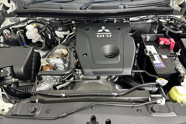 2020 Mitsubishi Triton GLX MR Rear Wheel Drive